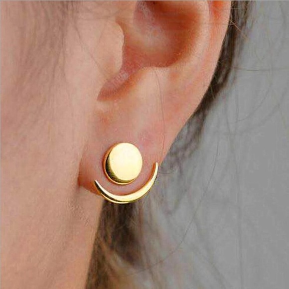 Jewelry - Crescent Moon Stud Earrings